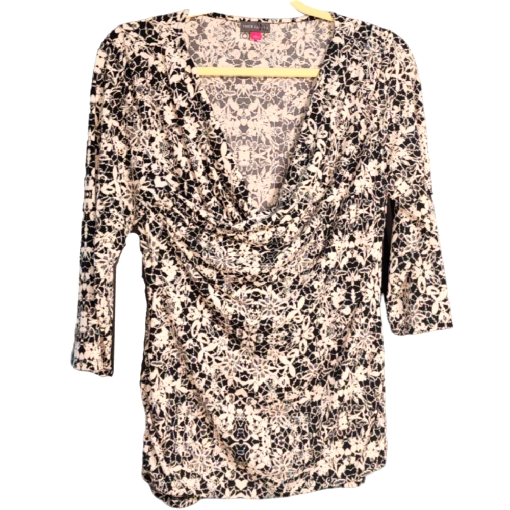 Vince Camuto Black and White Polyester Knit Top